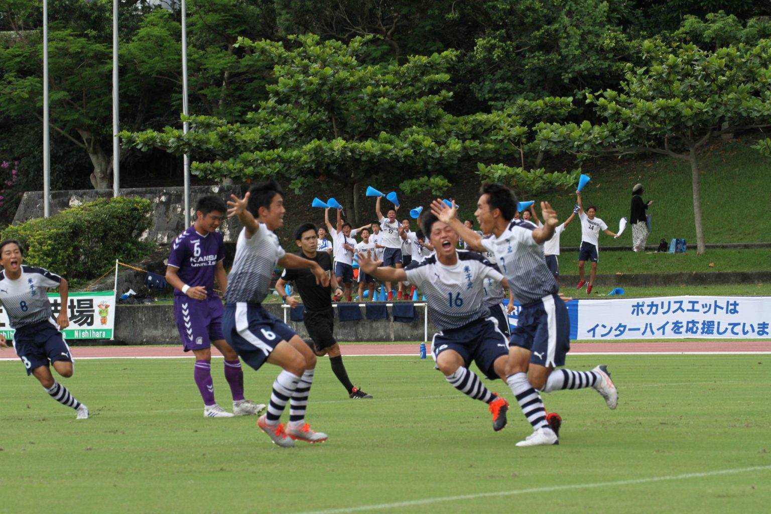 サッカー:3年 崎山友太 全国選手権 優秀選手に選出